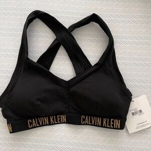Calvin Klein Women's Black Sports Bra -S